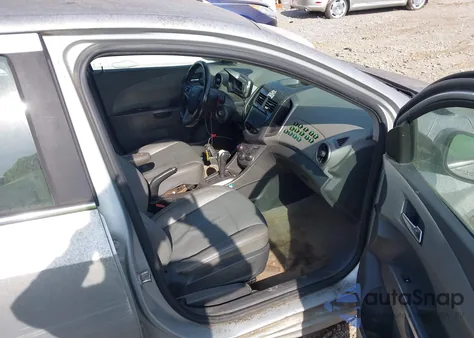 2015 Chevrolet Sonic Ltz Auto from USA, damaged, VIN 1G1JE5SB2F4109877